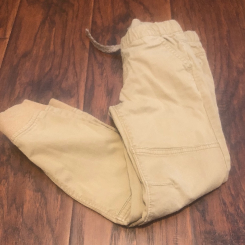 💙 Boy’s Khaki Joggers 💙